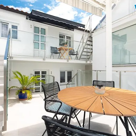 Apartments Soul Krk Town Exterior photo